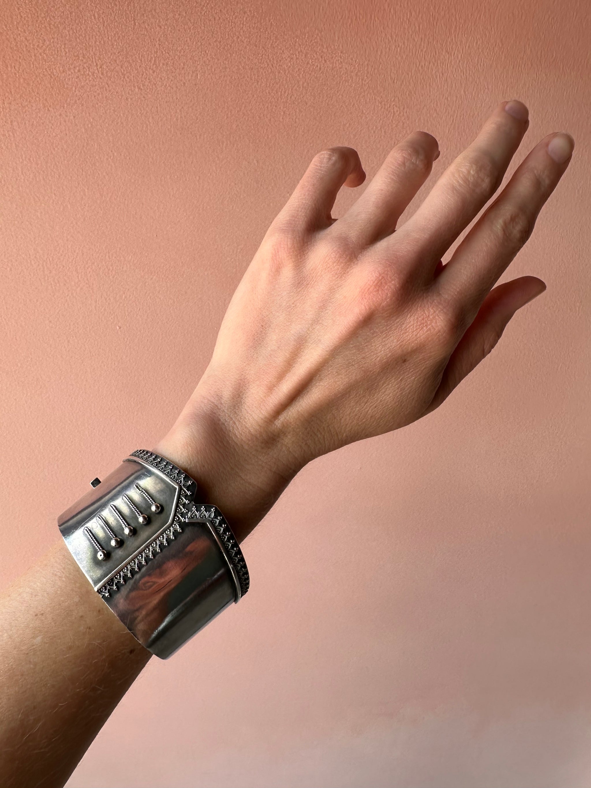 Bracelets – Jean Jean Vintage